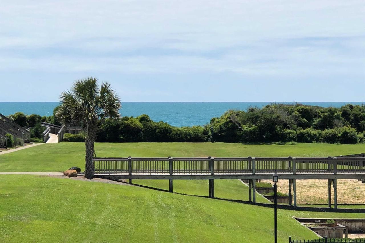 Bright Emerald Isle Condo With Private Beach Access! Exterior photo