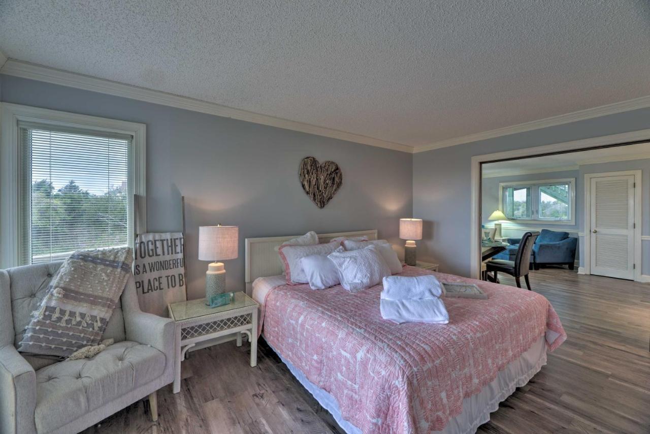 Bright Emerald Isle Condo With Private Beach Access! Exterior photo